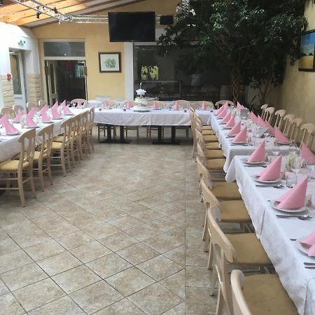 Weinhotel Kirchenwirt กอลส์ ภายนอก รูปภาพ
