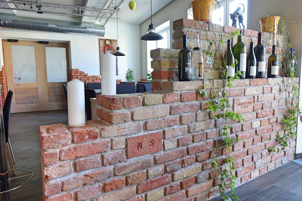 Weinhotel Kirchenwirt กอลส์ ภายนอก รูปภาพ