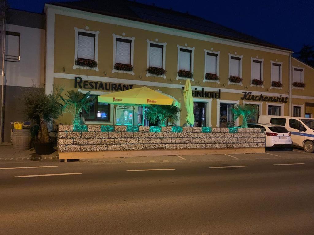 Weinhotel Kirchenwirt กอลส์ ภายนอก รูปภาพ